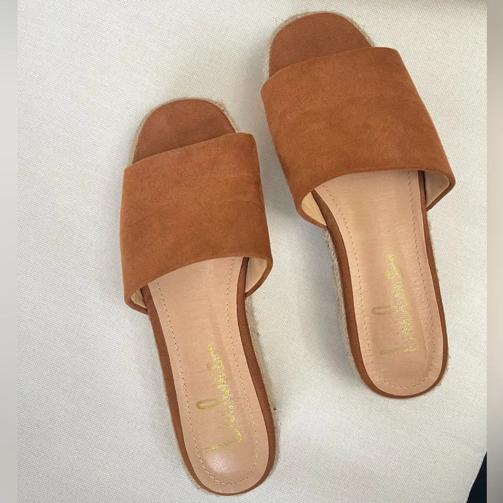 Lulu’s Camel Espadrilles Platform